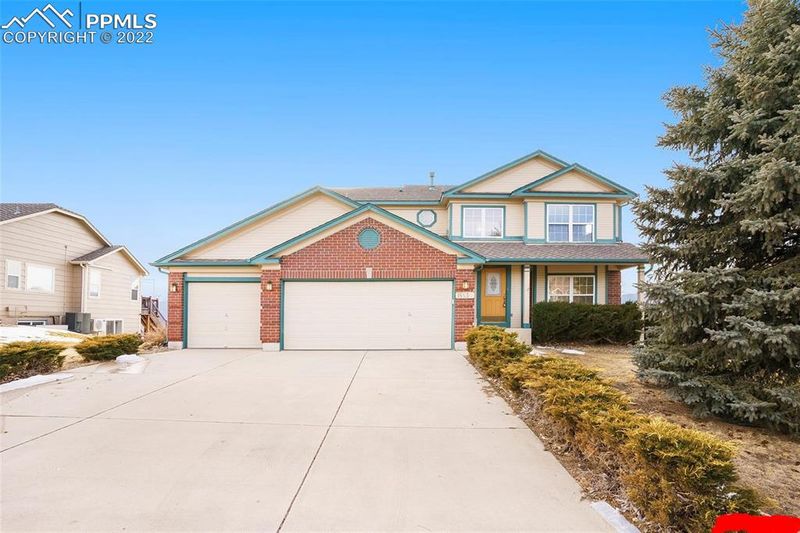 15530 Benchley Dr, Colorado Springs, CO 80921
