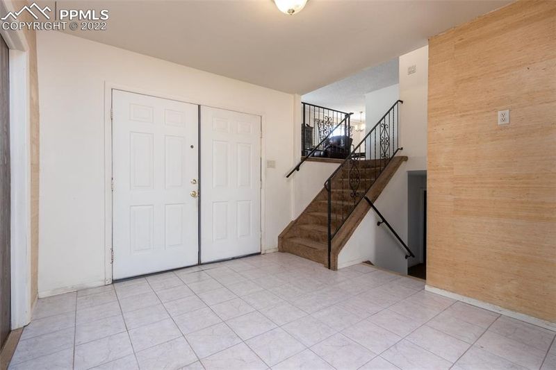 1554 27th Ln, Pueblo, CO 81006