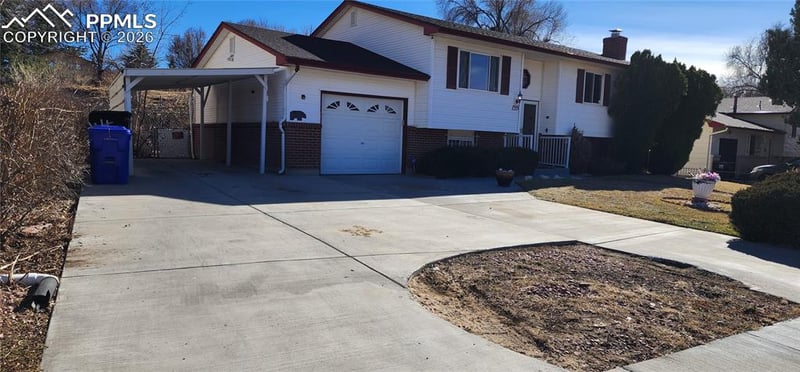 1555 Luna Vista St, Colorado Springs, CO 80911