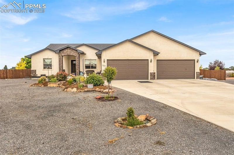 1557 Antonio Ct, Pueblo, CO 81006
