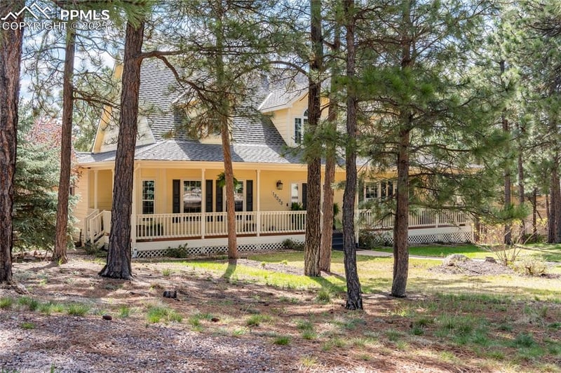 15595 Falcon Ridge Ct, Colorado Springs, CO 80921