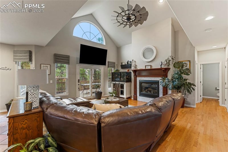 15595 Falcon Ridge Ct, Colorado Springs, CO 80921