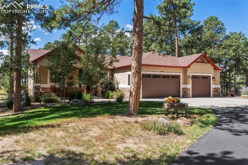 15610 Herring Rd, Colorado Springs, CO 80908