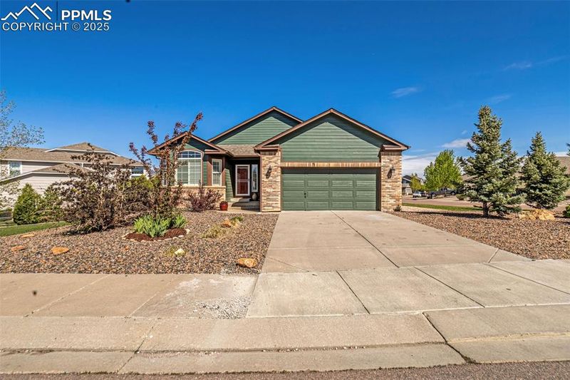 15619 Paiute Cir, Monument, CO 80132