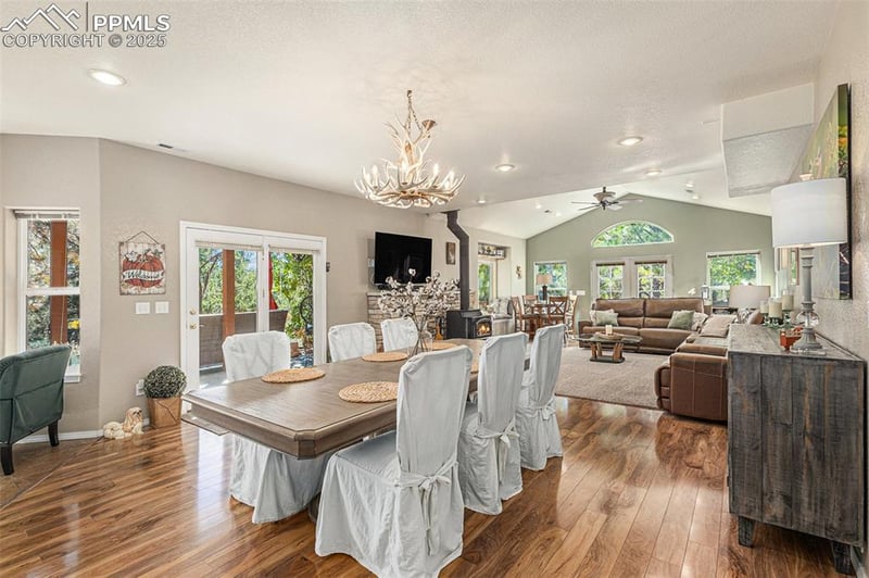 15631 Cala Rojo Dr, Colorado Springs, CO 80926