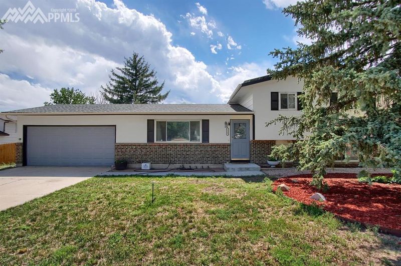1564 Minnetonka Pl, Colorado Springs, CO 80915