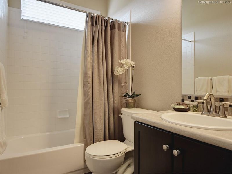 15648 Old Post Dr, Monument, CO 80132