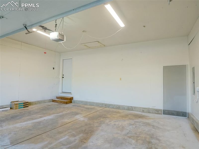 1565 Piros Dr, Colorado Springs, CO 80915