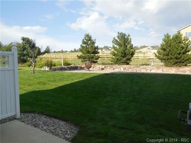 15689 Split Creek Dr, Monument, CO 80132