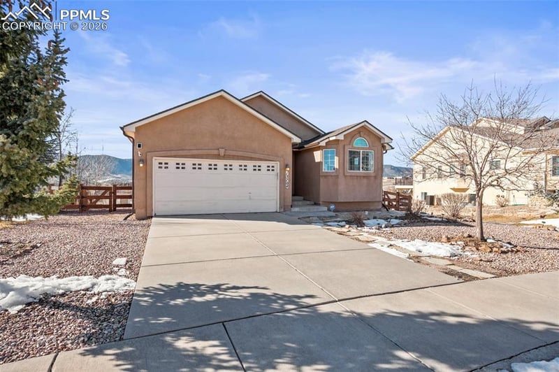 15704 Paiute Cir, Monument, CO 80132