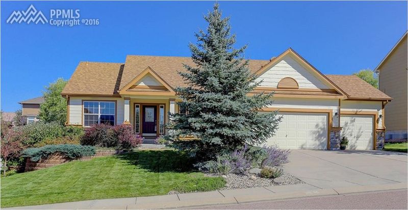 15743 Split Creek Dr, Monument, CO 80132