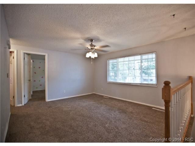 1575 Luna Dr, Fountain, CO 80817
