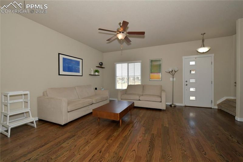 1576 Iver St, Colorado Springs, CO 80910