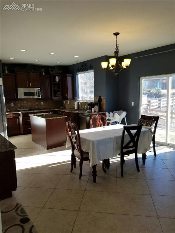 15809 James Gate Pl, Monument, CO 80132