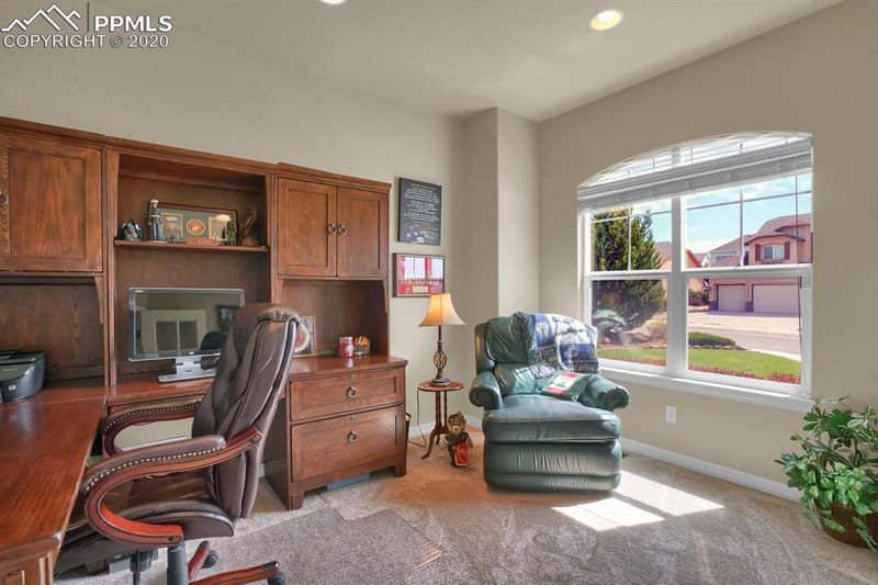 15810 Bridle Ridge Dr, Monument, CO 80132