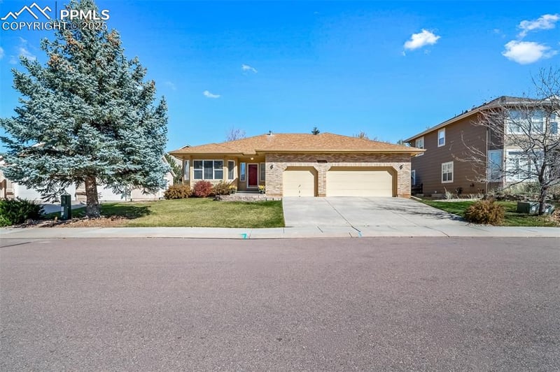 15811 Candle Creek Dr, Monument, CO 80132