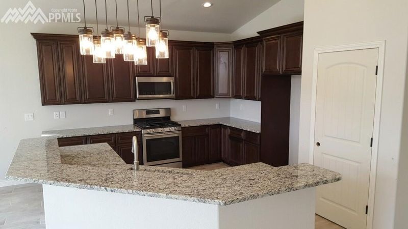 15820 Woodacre Ct, Elbert, CO 80106
