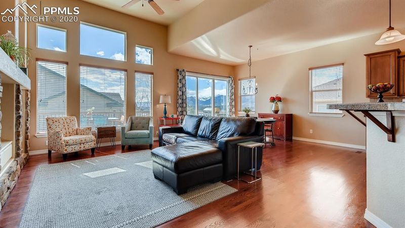 15834 Bridle Ridge Dr, Monument, CO 80132