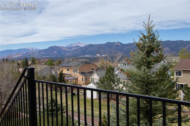 15834 Kansas Pacific Ct, Monument, CO 80132