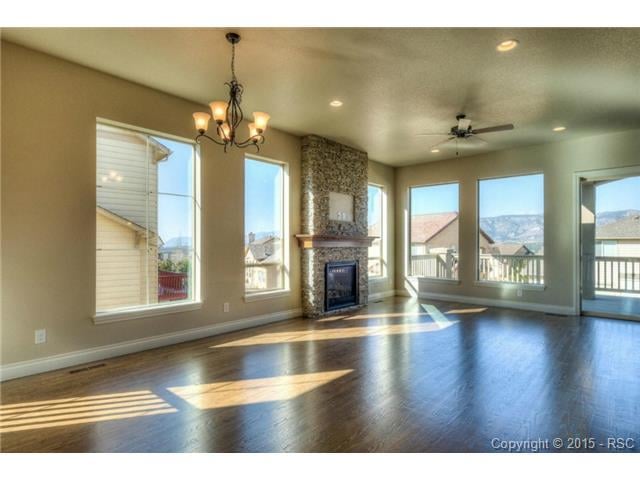 15842 Maple Hill Rd, Colorado Springs, CO 80132