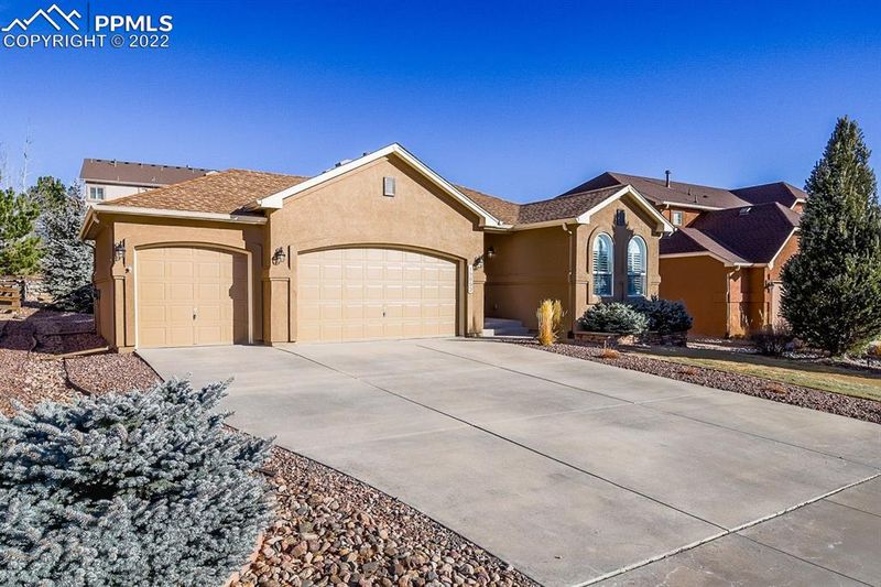 15853 Maple Hill Rd, Monument, CO 80132