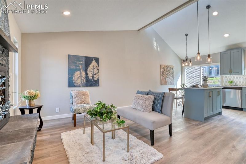 1586 Territory Trl, Colorado Springs, CO 80919