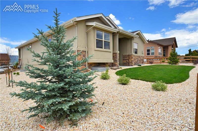 15883 Kansas Pacific Dr, Monument, CO 80132
