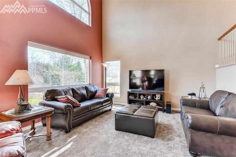 15949 Dawson Creek Dr, Monument, CO 80132