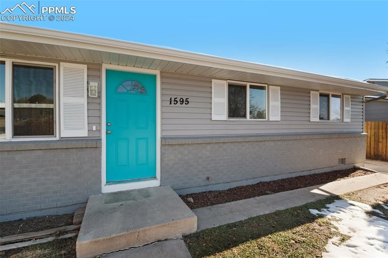 1595 Prado Dr, Fountain, CO 80817