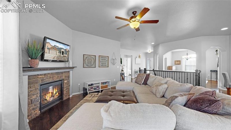 15973 Midland Valley Way, Monument, CO 80132