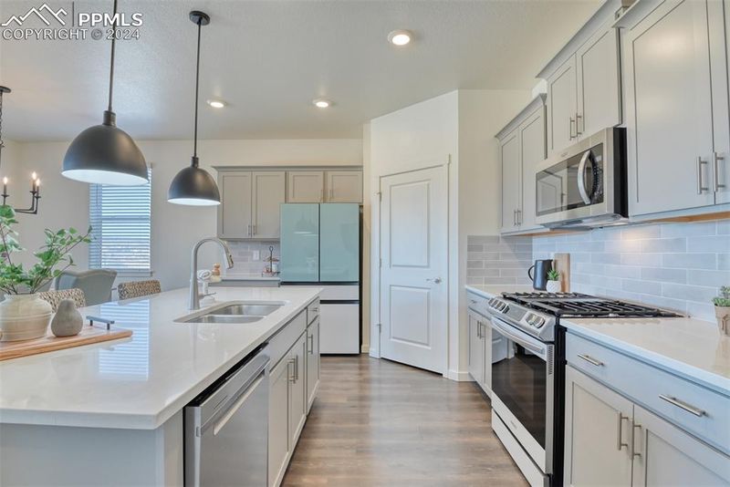 15986 Little Bluestem Rd, Monument, CO 80132