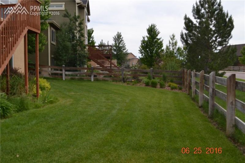 15987 Bridle Ridge Dr, Monument, CO 80132