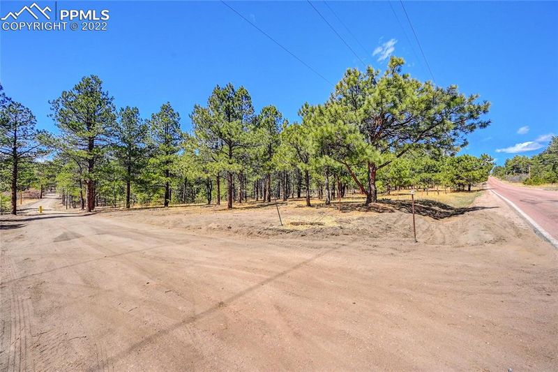 15990 Roller Coaster Rd, Colorado Springs, CO 80921