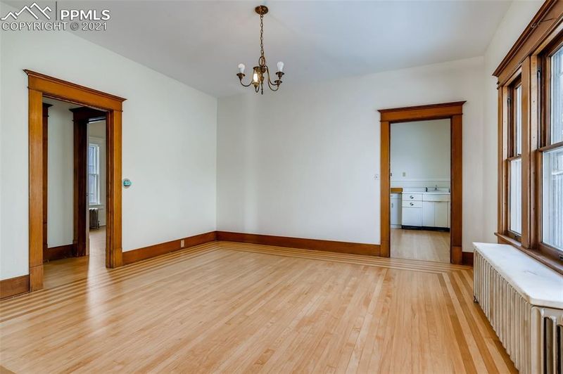 16 N 7th St, Colorado Springs, CO 80905