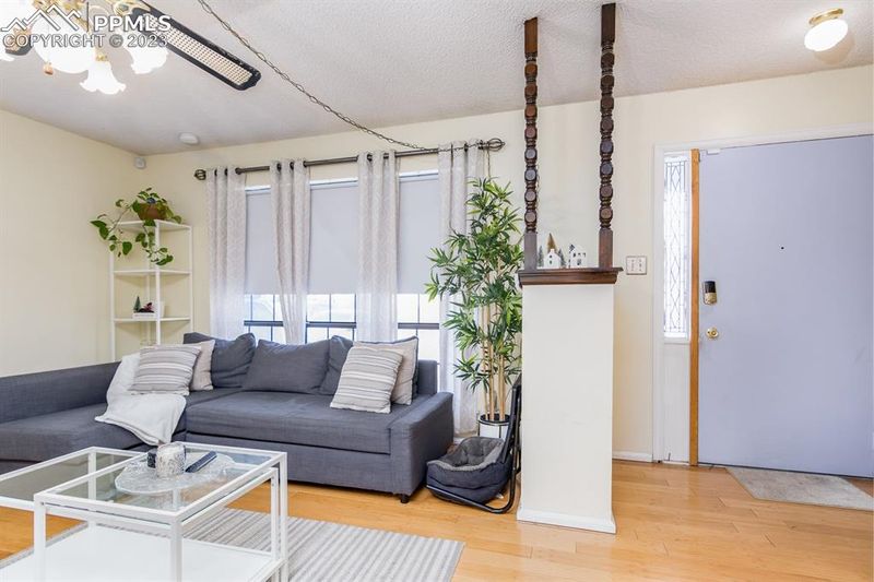 16 Carpenter Pl, Pueblo, CO 81001