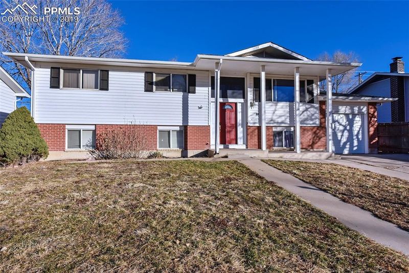 16 Mcburney Blvd, Colorado Springs, CO 80911