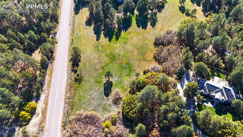 1600 Independence Dr, Larkspur, CO 80118