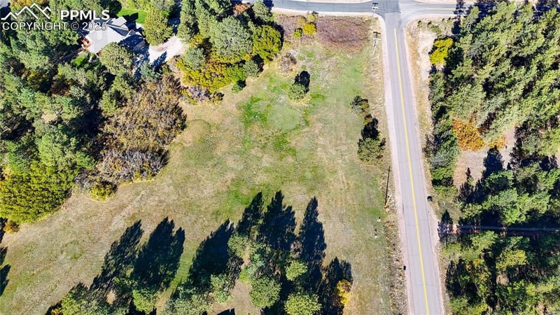 1600 Independence Dr, Larkspur, CO 80118
