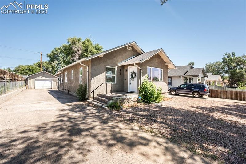 1603 E 12th St, Pueblo, CO 81001