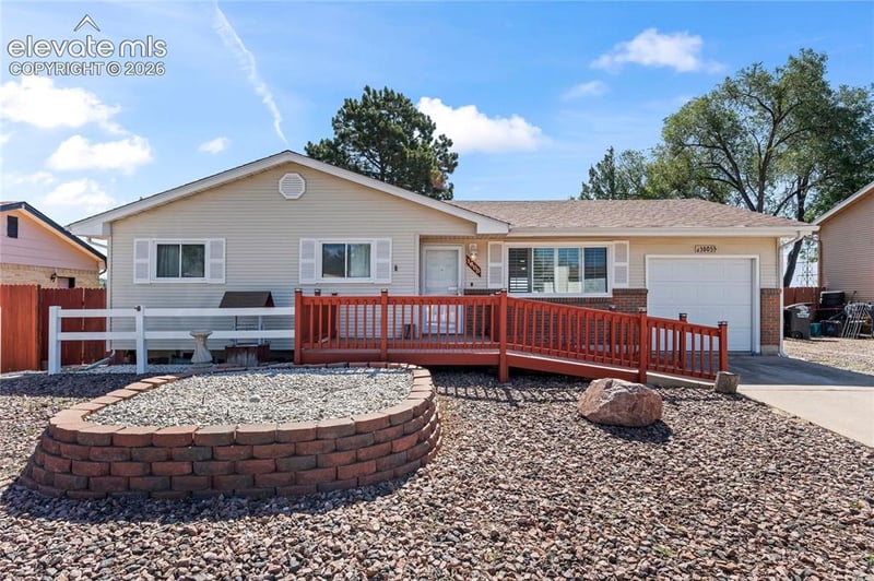 1605 Dixon Dr, Colorado Springs, CO 80909