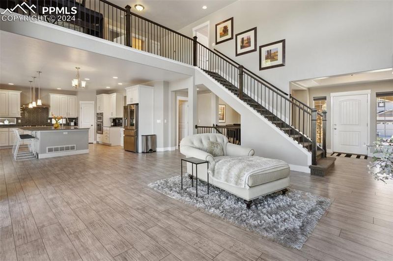 1605 Summerglow Ln, Monument, CO 80132