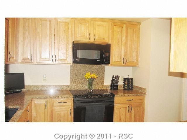 1606 Holmes Dr, Colorado Springs, CO 80909