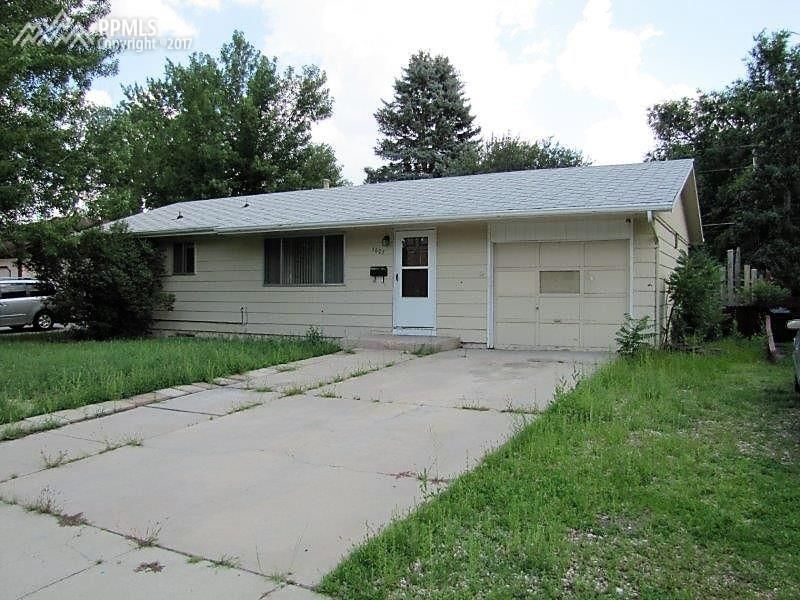 1607 Tesla Dr, Colorado Springs, CO 80909
