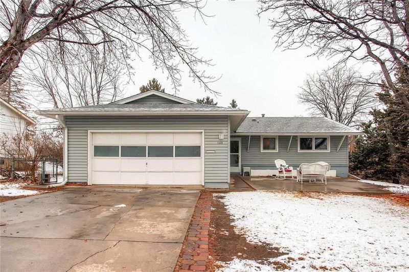 1608 Rushmore Dr, Colorado Springs, CO 80910