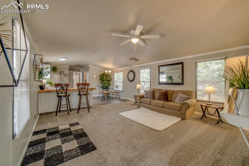 161 E Homer Dr, Pueblo, CO 81007