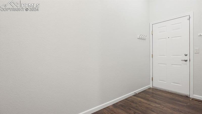 1610 Little Bear Creek Point #204, Colorado Springs, CO 80904