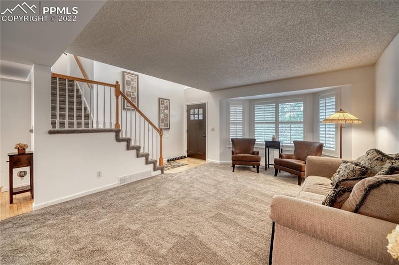 1610 Oakley Ct, Colorado Springs, CO 80919