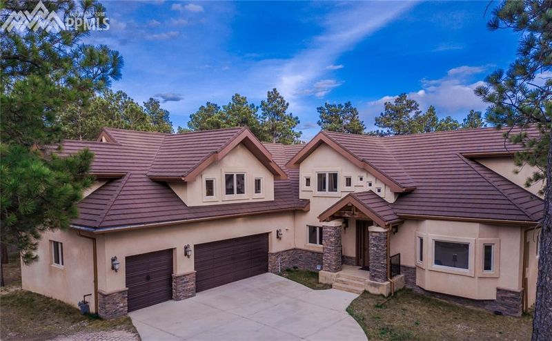 16109 Forest Light Dr, Colorado Springs, CO 80908