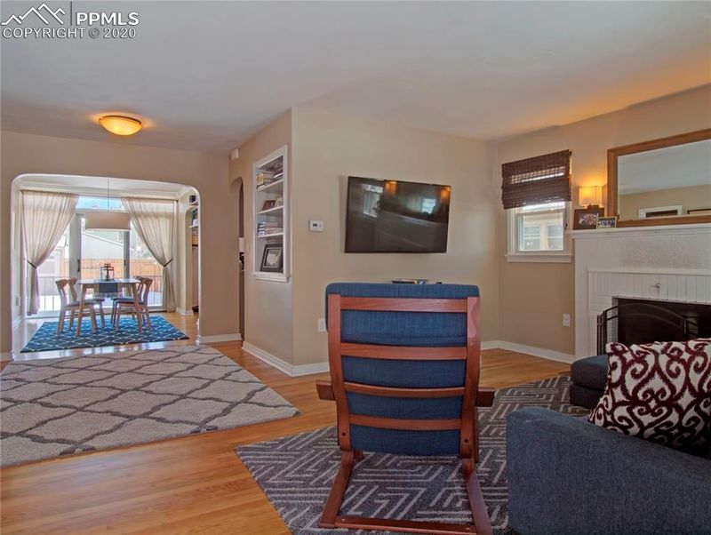 1611 N Franklin St, Colorado Springs, CO 80907