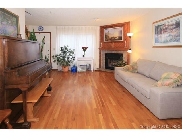 1612 Carnavon Pl, Colorado Springs, CO 80919